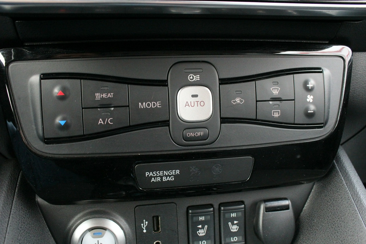 Nissan Leaf - Zdjęcie 26