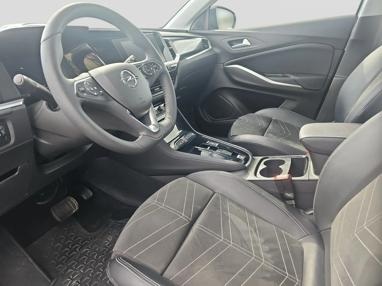 Opel Grandland X - Zdjęcie 15