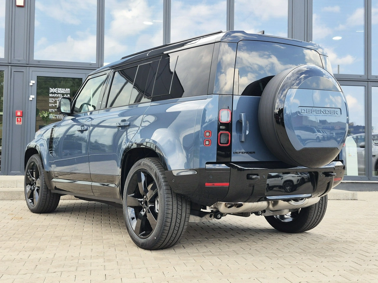 Land Rover Defender - Zdjęcie 8