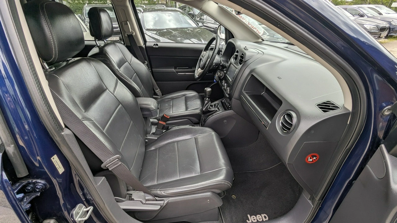 Jeep Compass - Zdjęcie 17