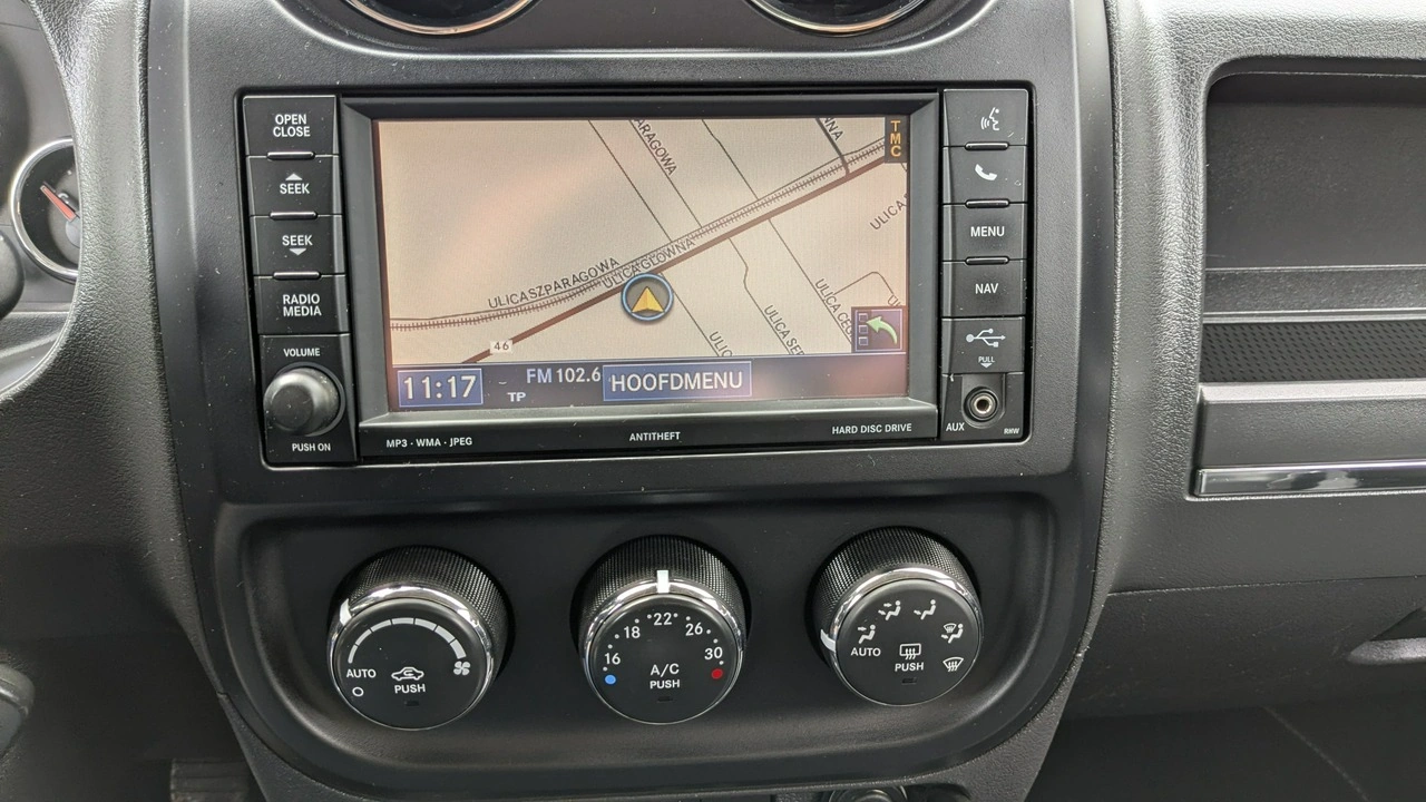 Jeep Compass - Zdjęcie 22