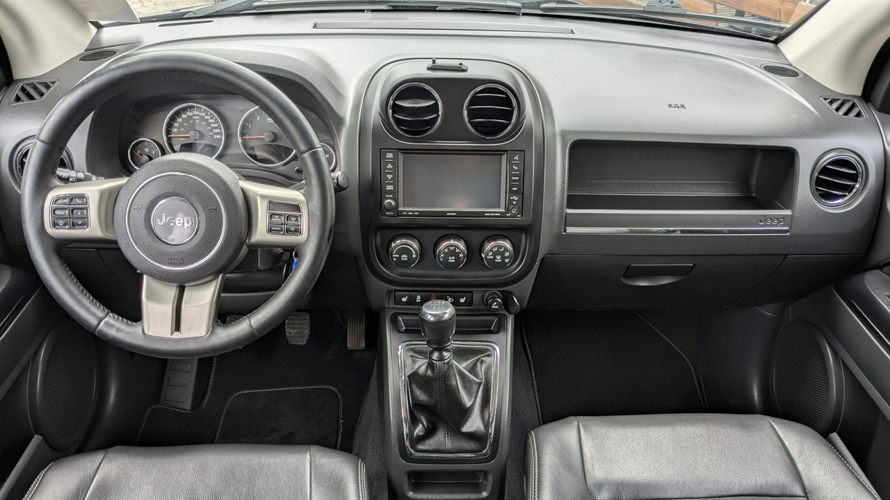 Jeep Compass - Zdjęcie 32