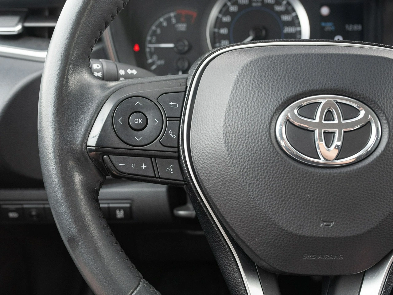 Toyota Corolla - Zdjęcie 12