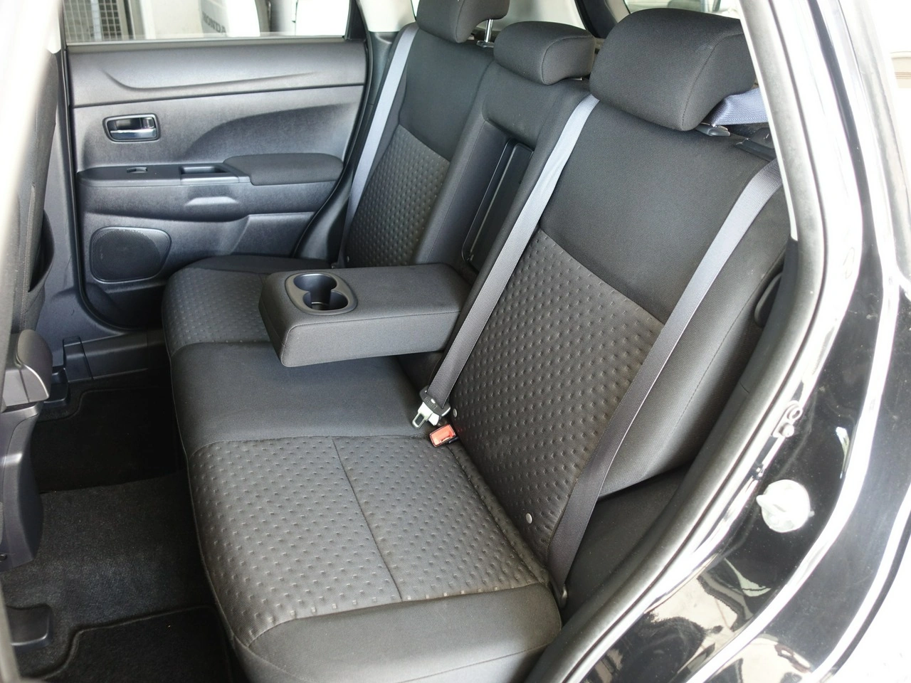 Mitsubishi ASX - Zdjęcie 16