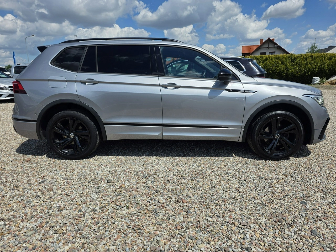 Volkswagen Tiguan Allspace - Zdjęcie 21