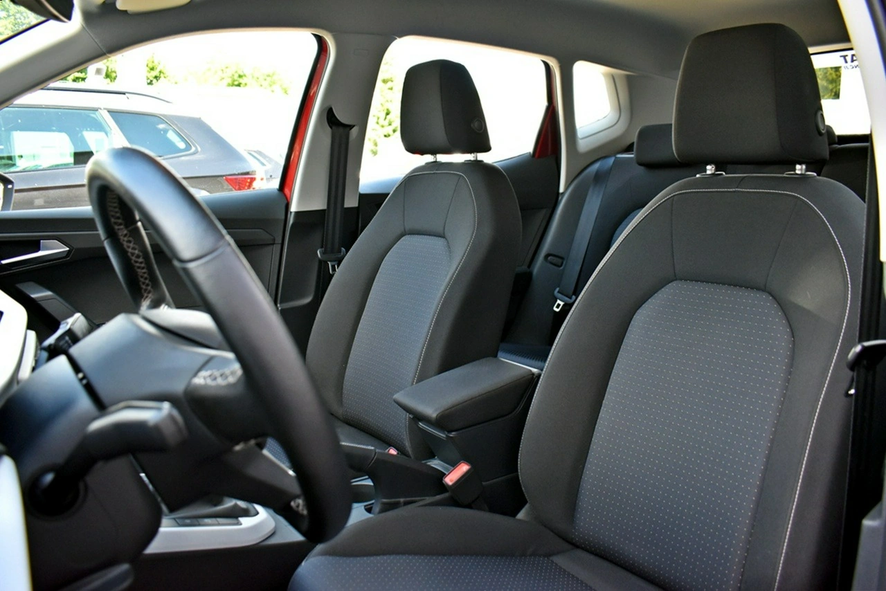 Seat Arona - Zdjęcie 9