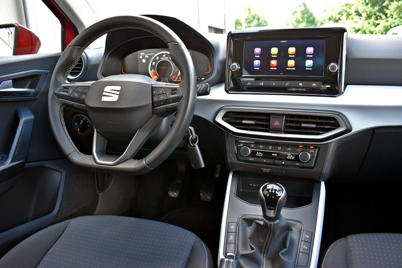 Seat Arona - Zdjęcie 15