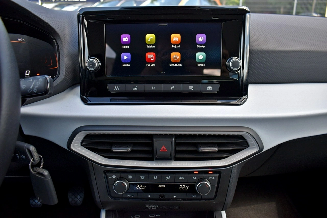 Seat Arona - Zdjęcie 17