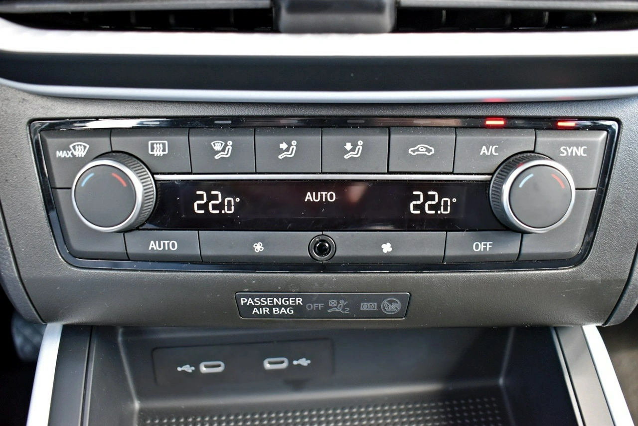 Seat Arona - Zdjęcie 21