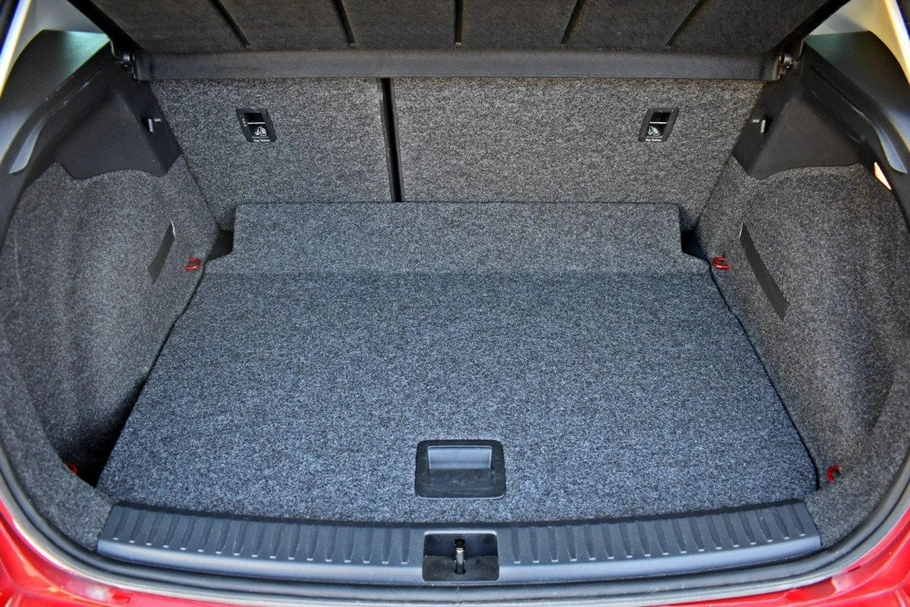 Seat Arona - Zdjęcie 22