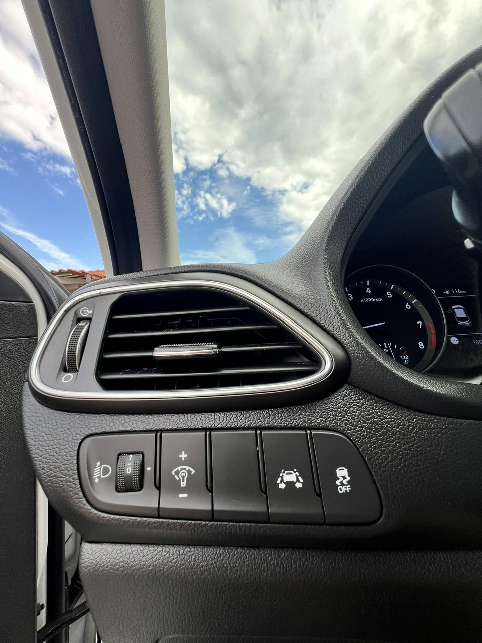 Hyundai i30 - Zdjęcie 24