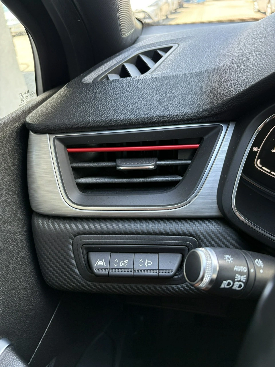 Renault Captur - Zdjęcie 29