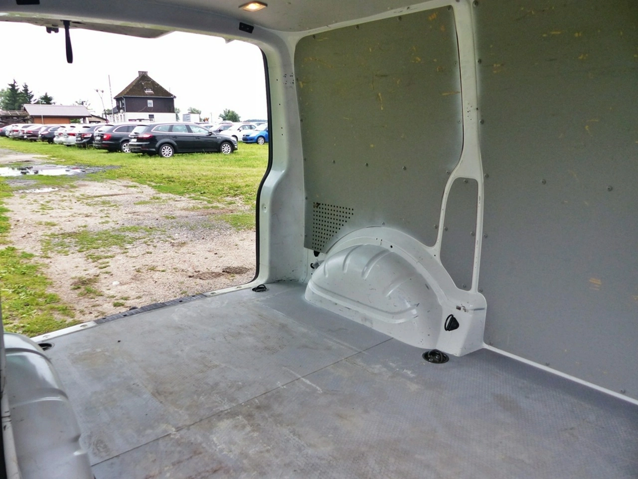 Volkswagen Transporter - Zdjęcie 9