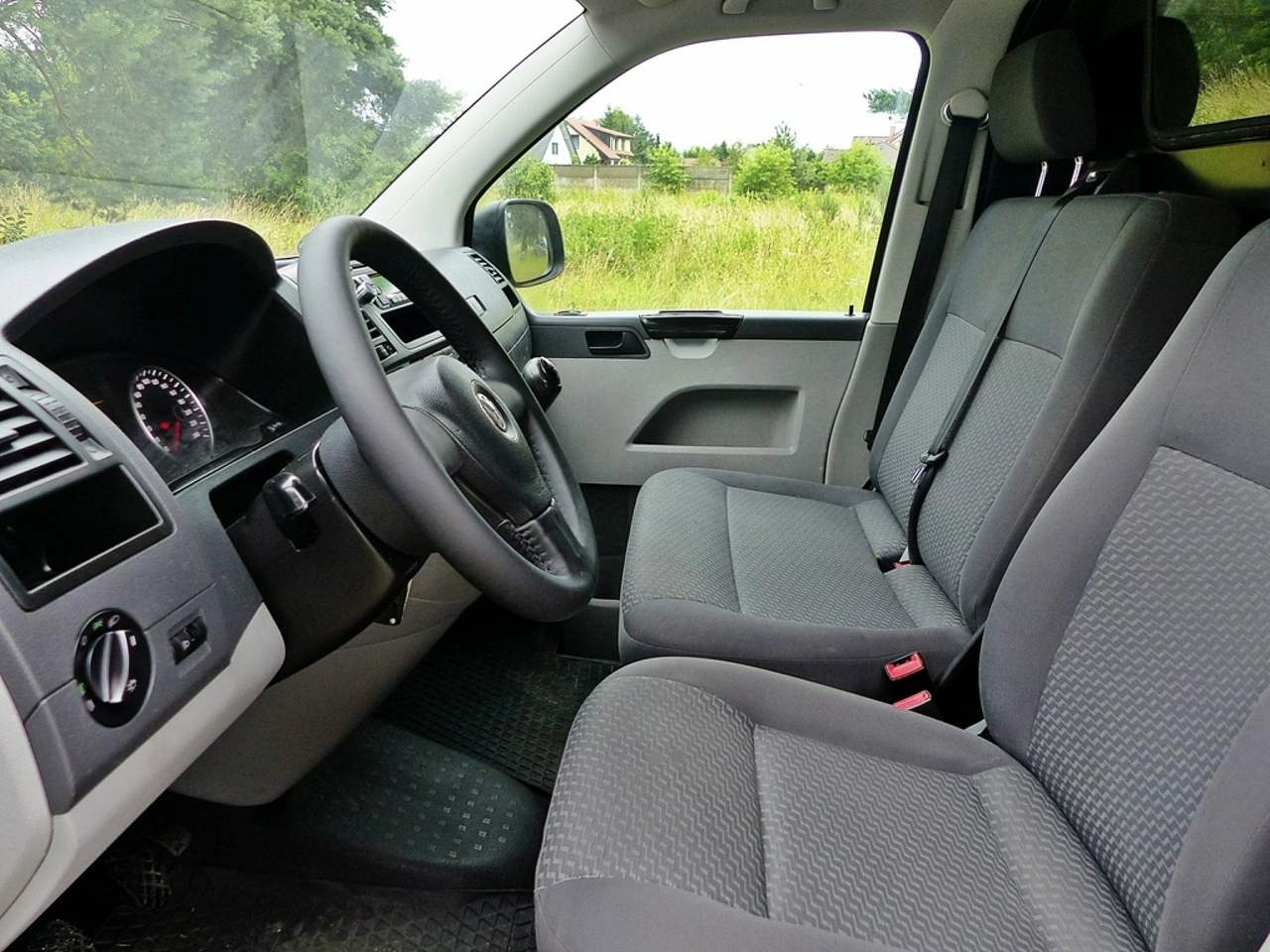 Volkswagen Transporter - Zdjęcie 24