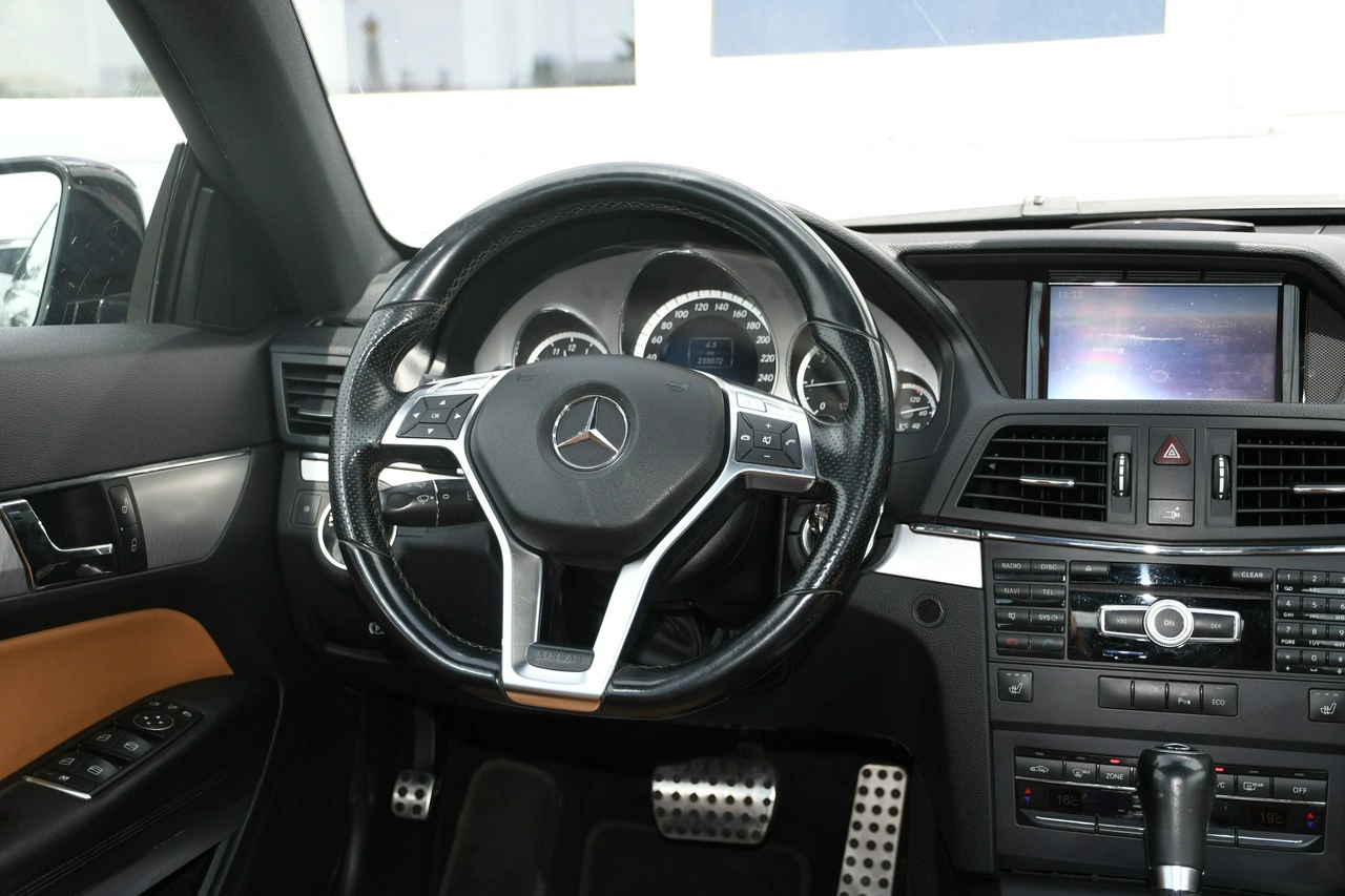Mercedes E 220 - Zdjęcie 22