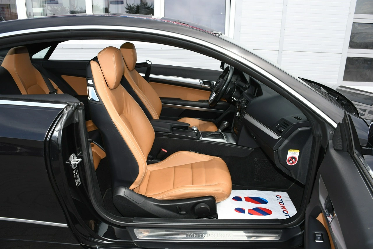 Mercedes E 220 - Zdjęcie 29