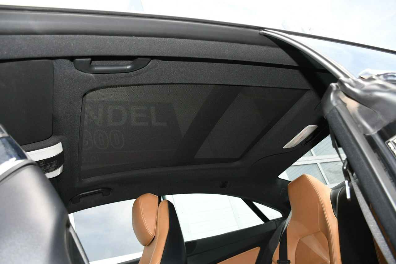 Mercedes E 220 - Zdjęcie 32