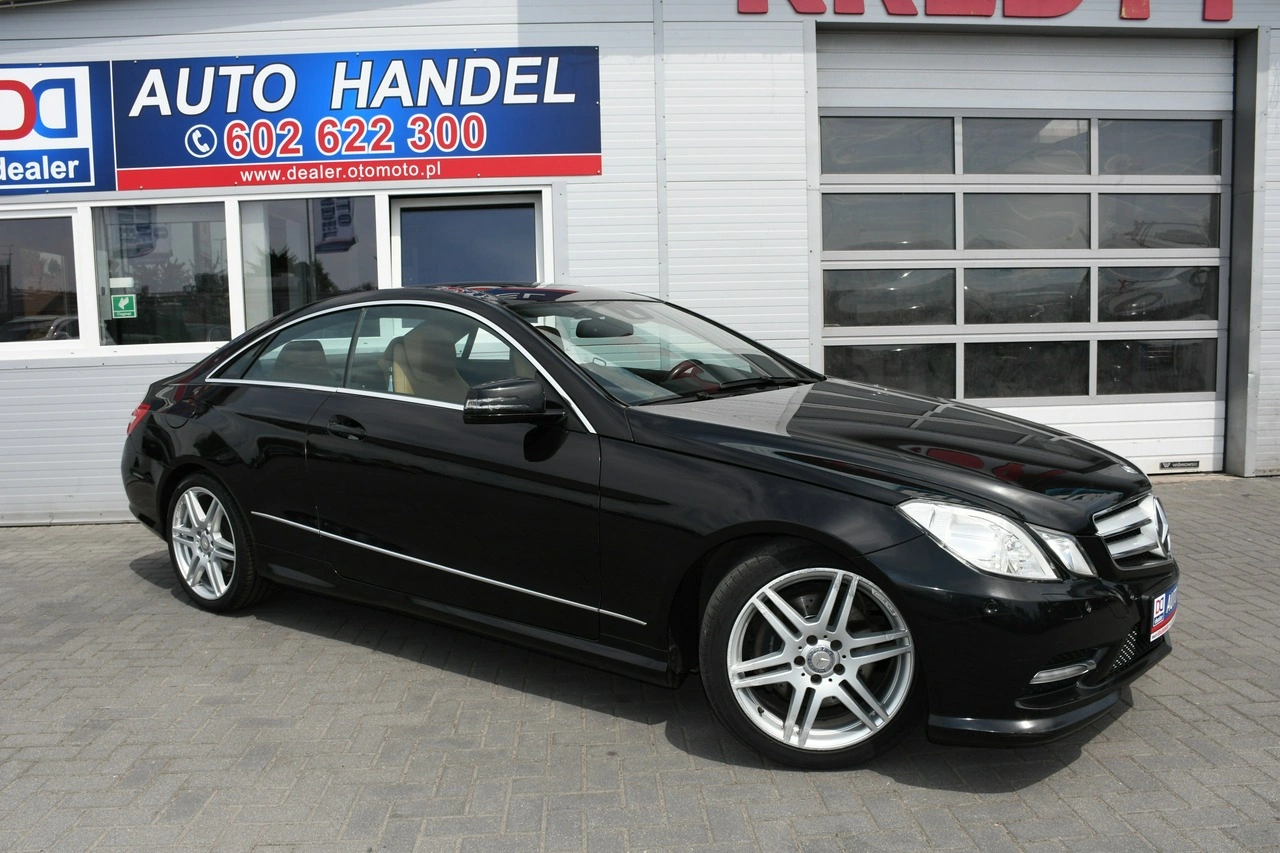 Mercedes E 220 - Zdjęcie 8
