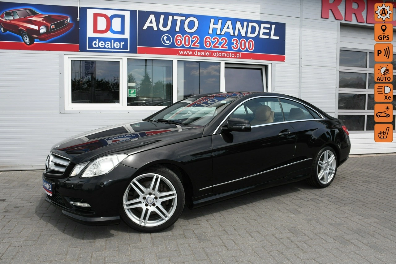 Mercedes E 220 - Główne zdjęcie