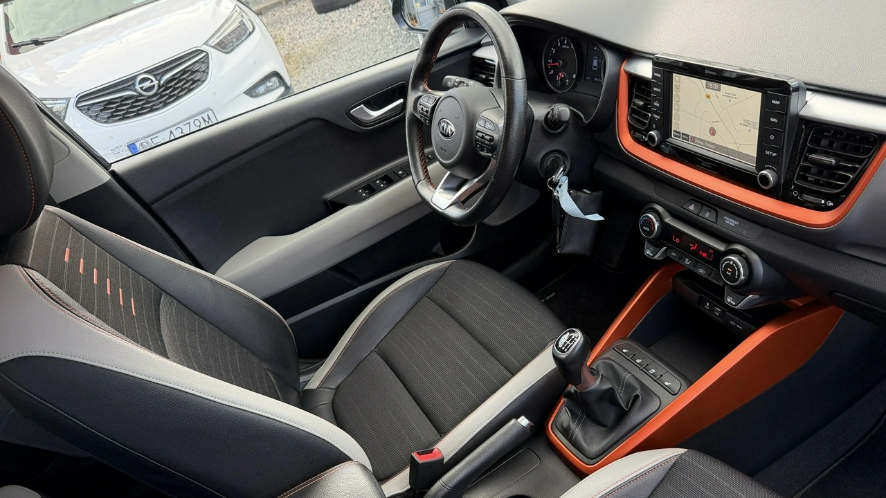 Kia Stonic - Zdjęcie 20