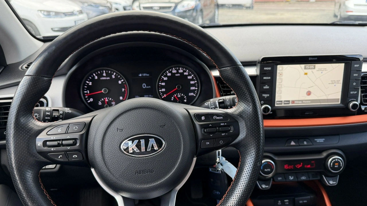 Kia Stonic - Zdjęcie 29