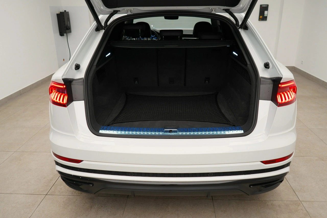 Audi Q8 - Zdjęcie 9