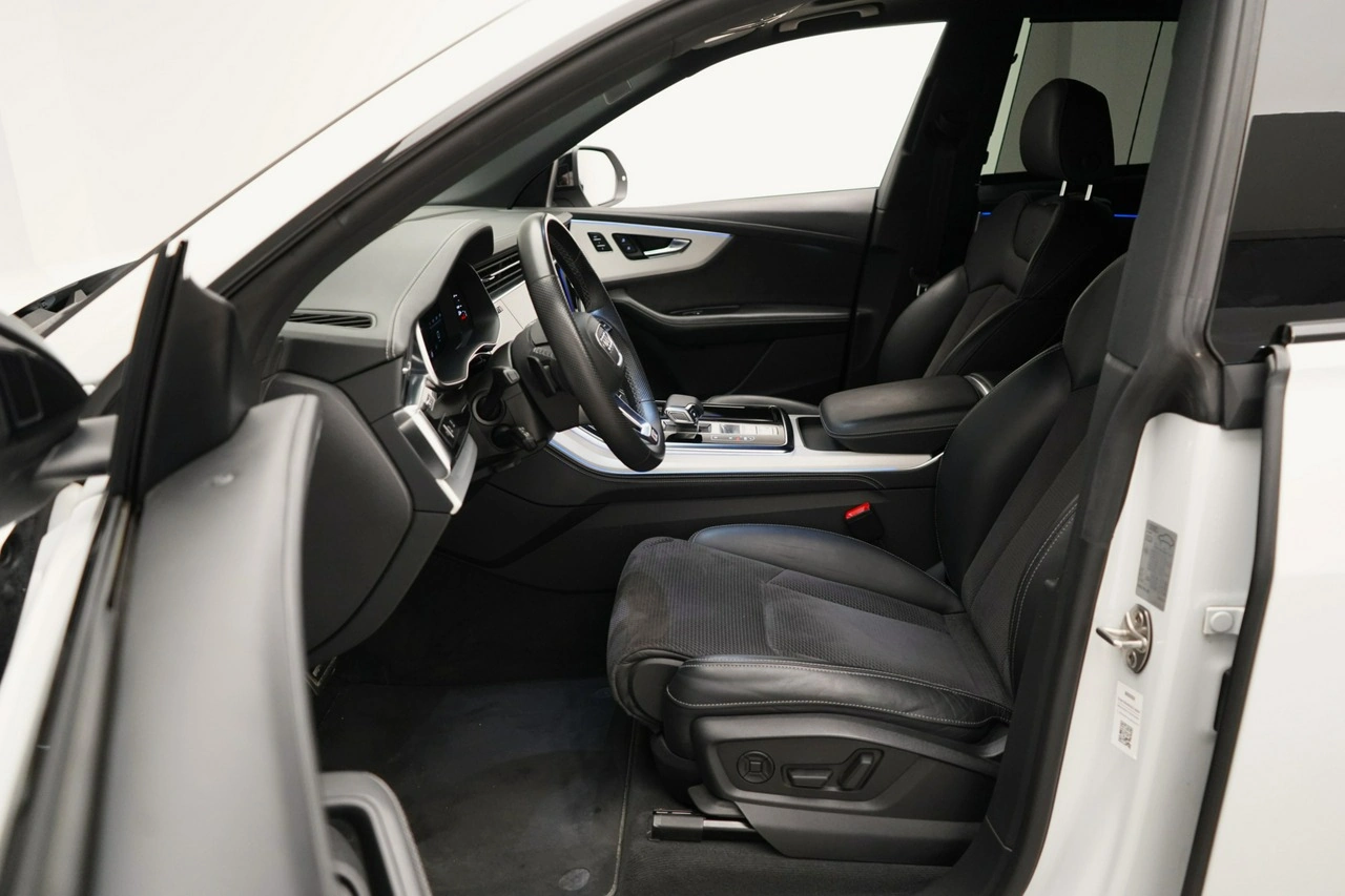 Audi Q8 - Zdjęcie 11