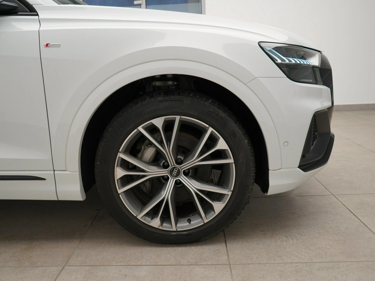 Audi Q8 - Zdjęcie 8
