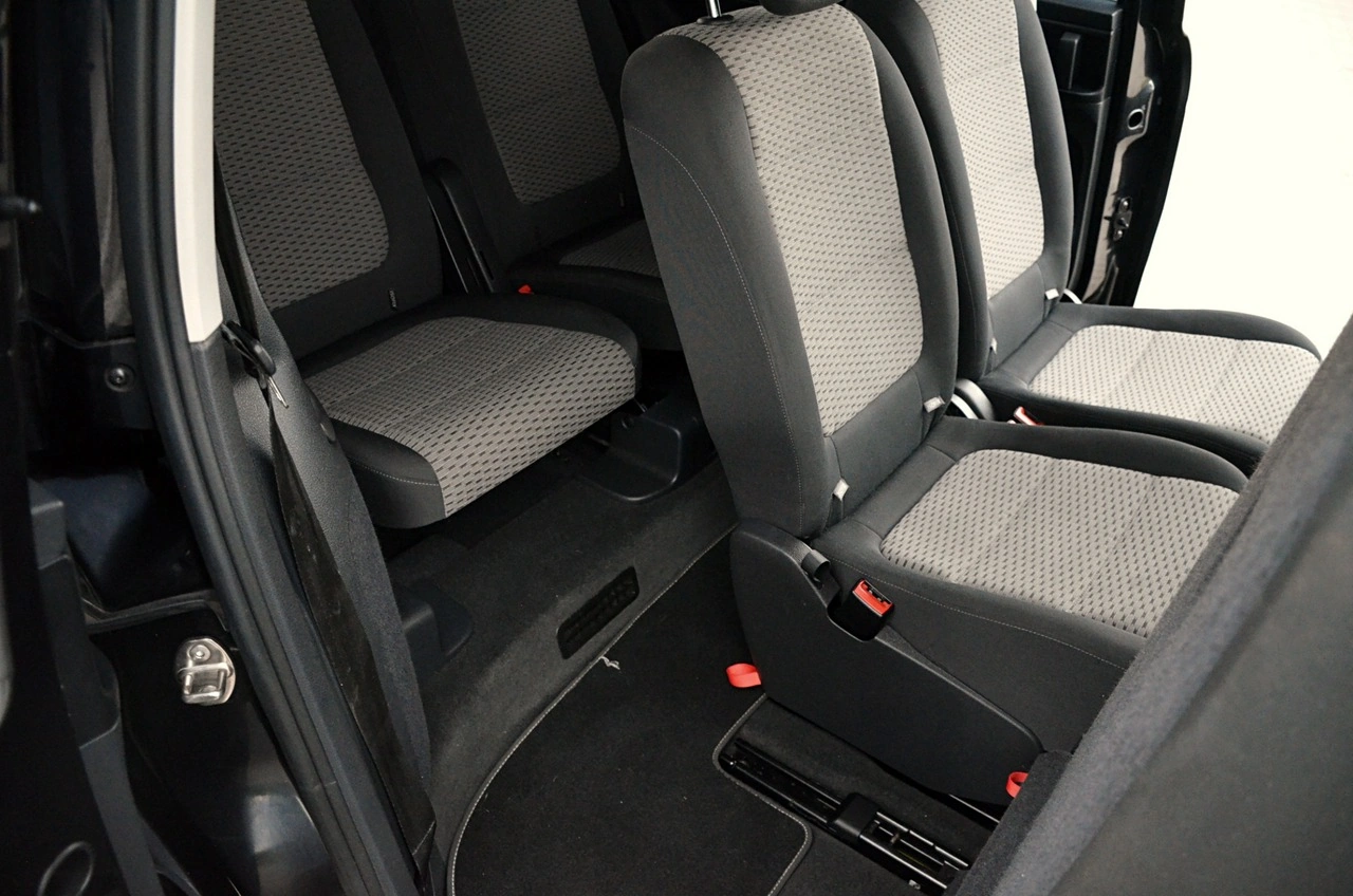 Volkswagen Sharan - Zdjęcie 16