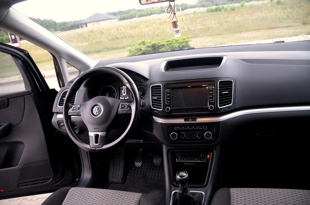 Volkswagen Sharan - Zdjęcie 17