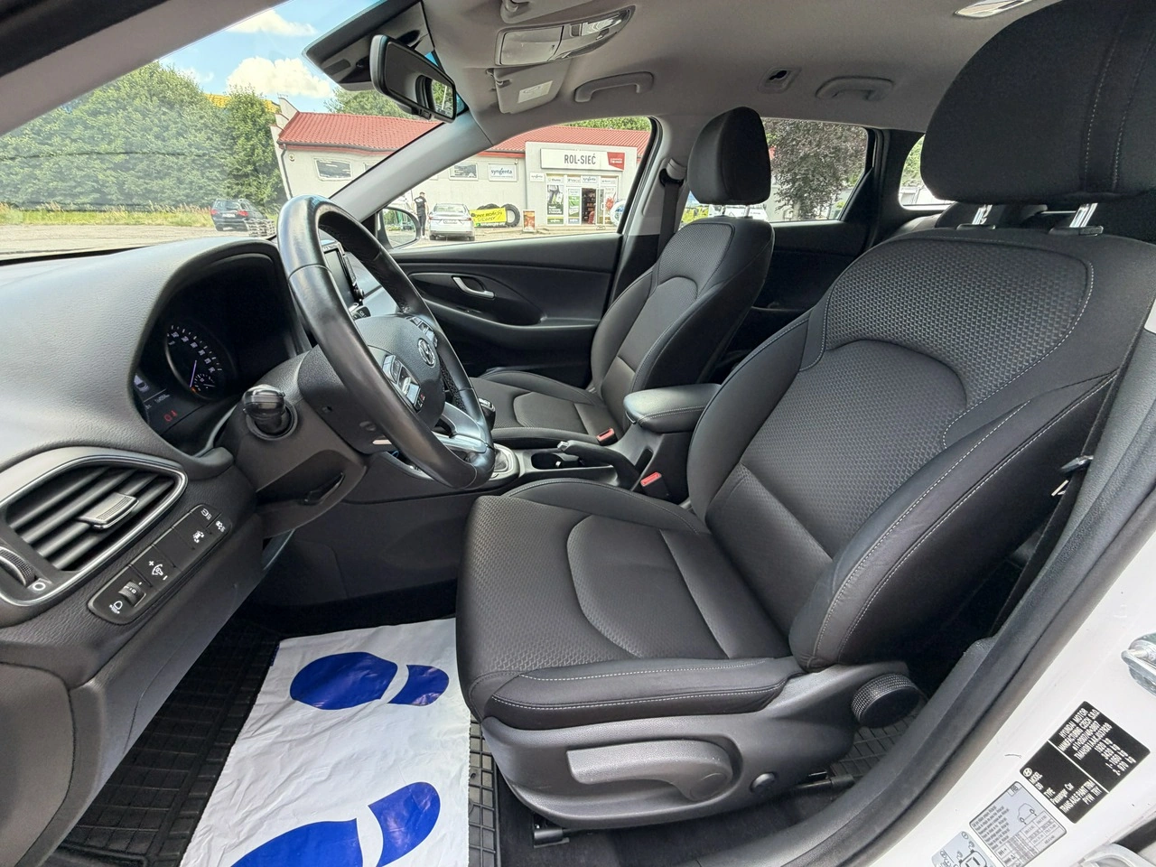 Hyundai i30 - Zdjęcie 17