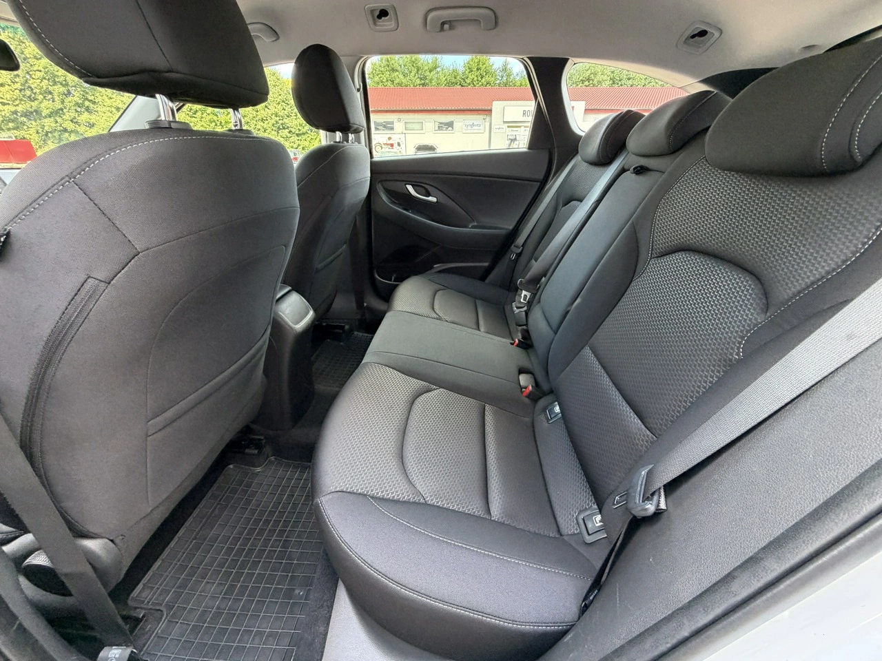 Hyundai i30 - Zdjęcie 30