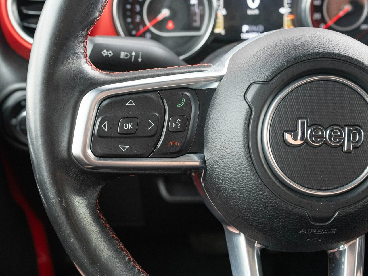 Jeep Wrangler - Zdjęcie 12