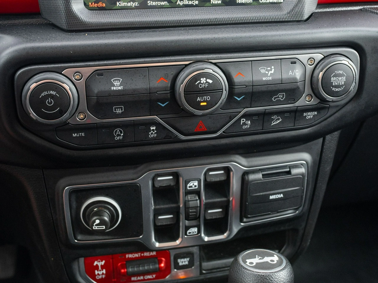 Jeep Wrangler - Zdjęcie 15