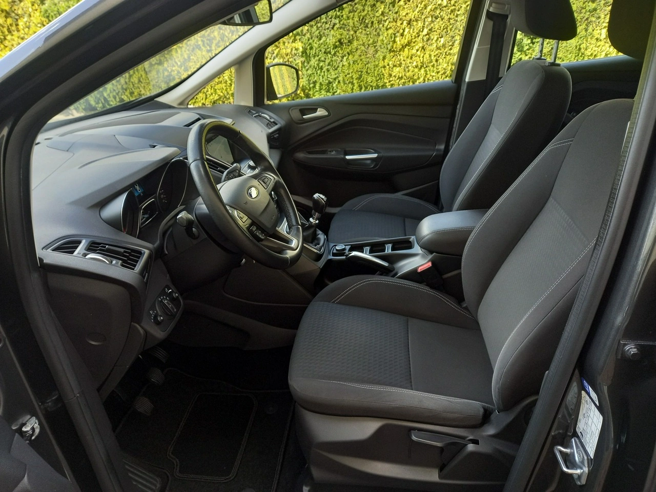 Ford C-MAX - Zdjęcie 26
