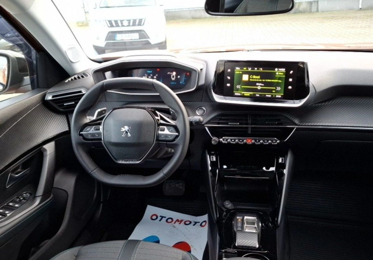 Peugeot 2008 - Zdjęcie 8