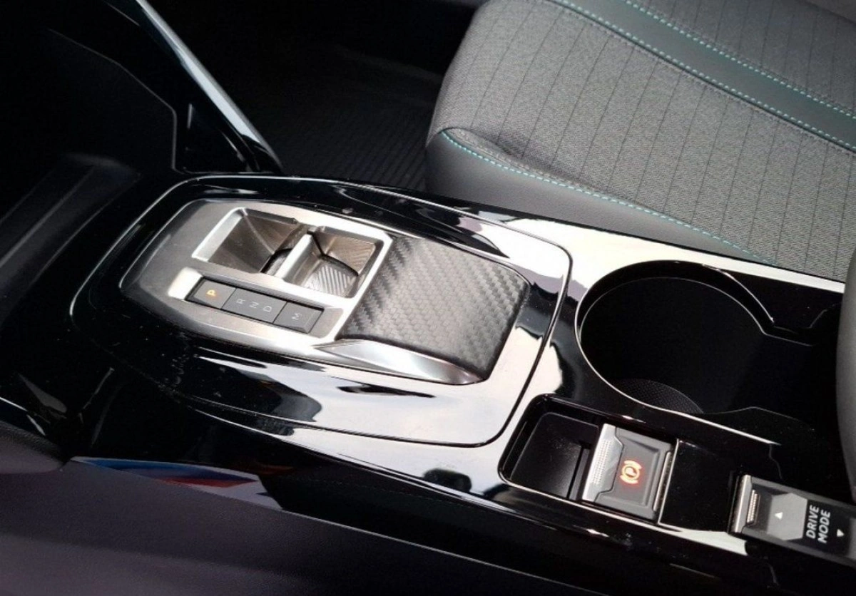 Peugeot 2008 - Zdjęcie 14