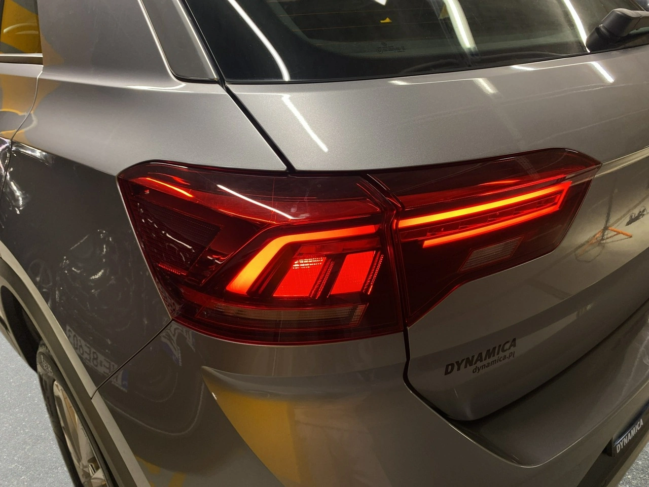 Volkswagen T-Roc - Zdjęcie 10