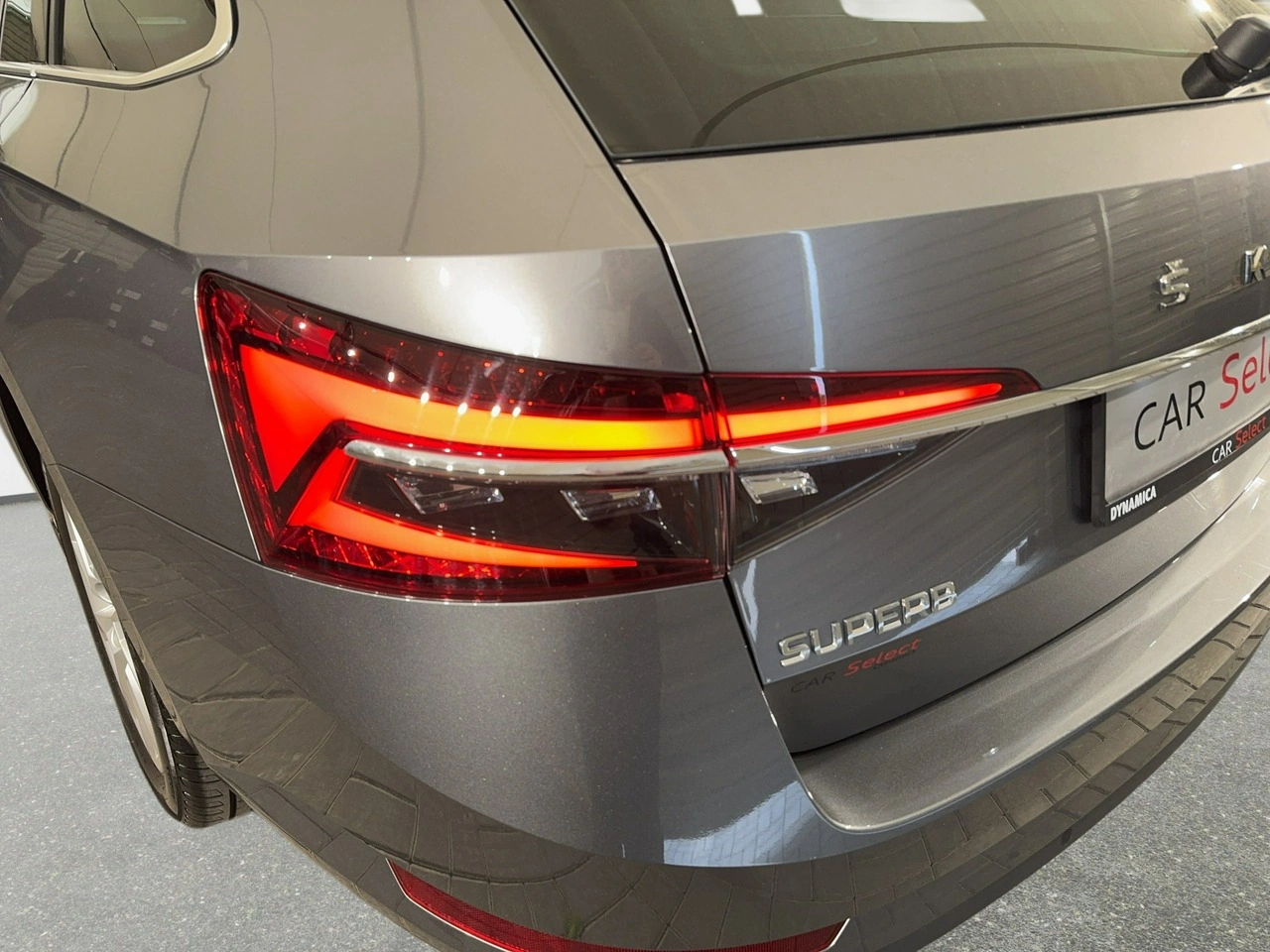 Skoda Superb - Zdjęcie 10