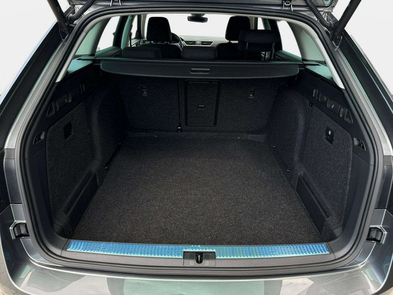 Skoda Superb - Zdjęcie 16