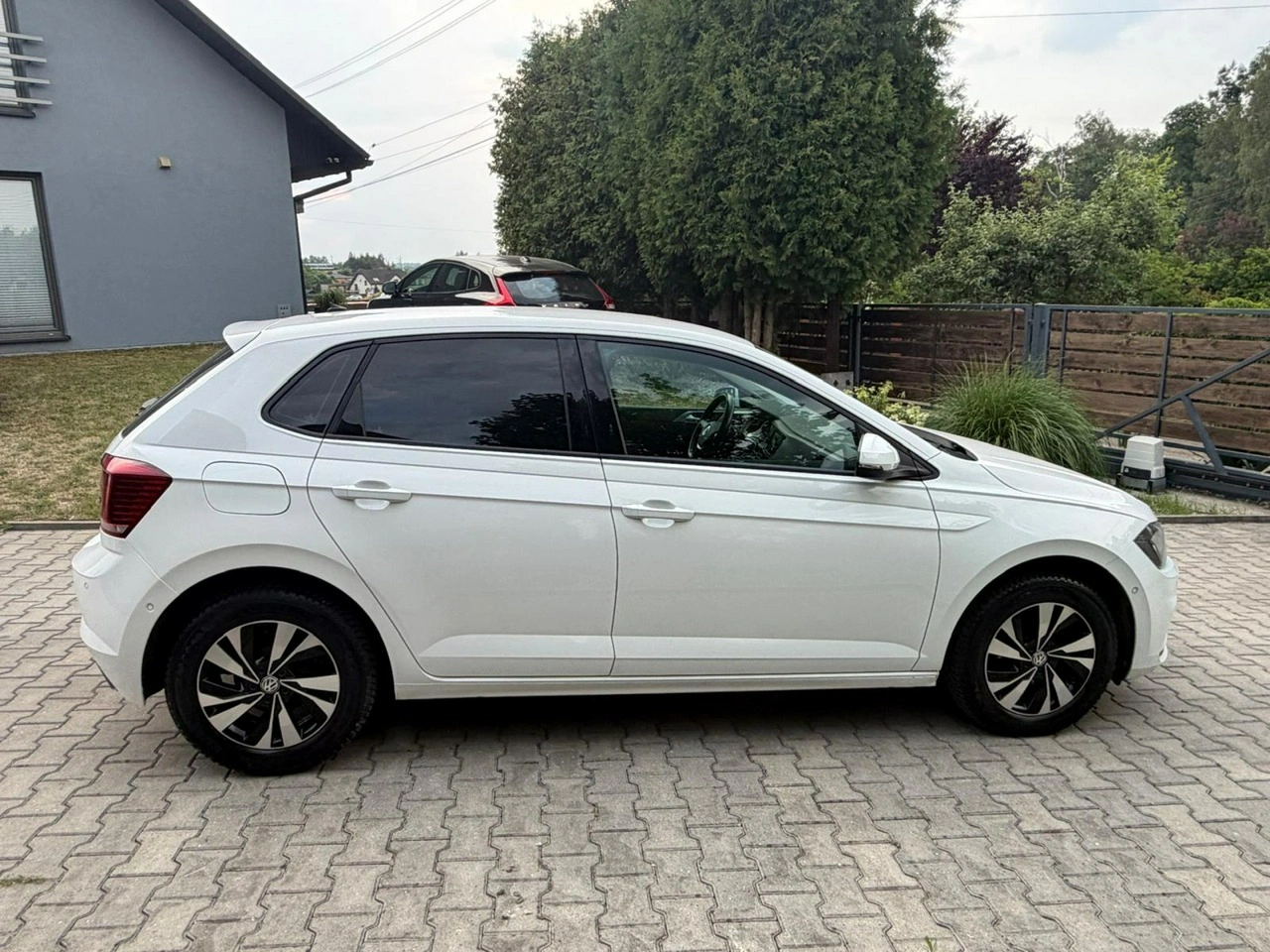 Volkswagen Polo - Zdjęcie 4