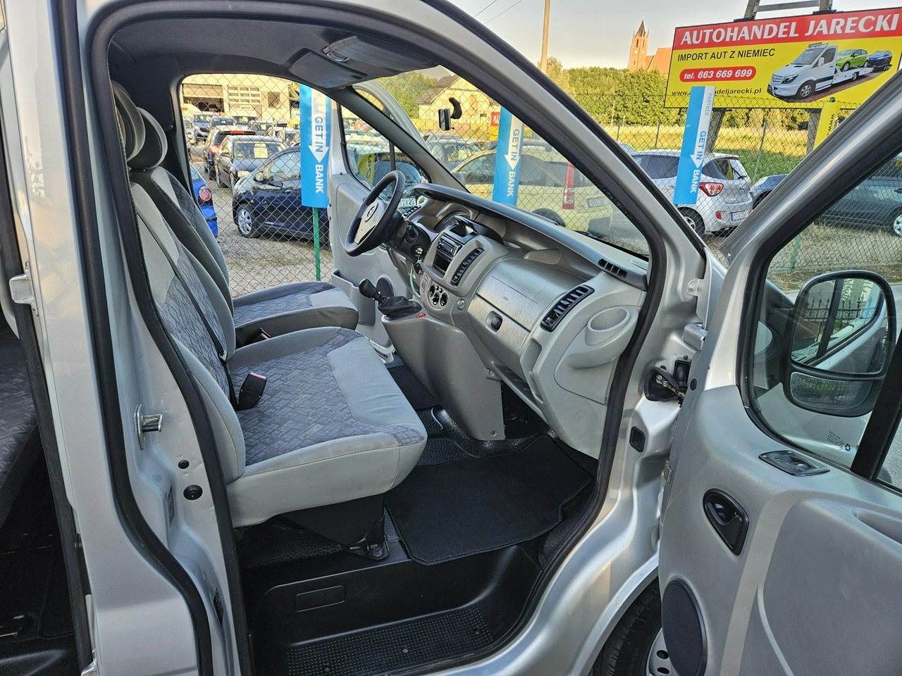 Opel Vivaro - Zdjęcie 8