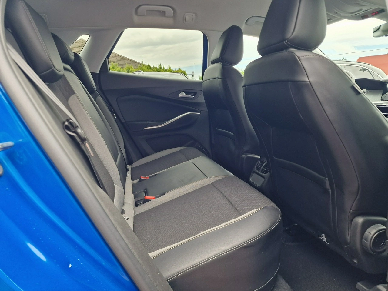 Opel Grandland - Zdjęcie 24