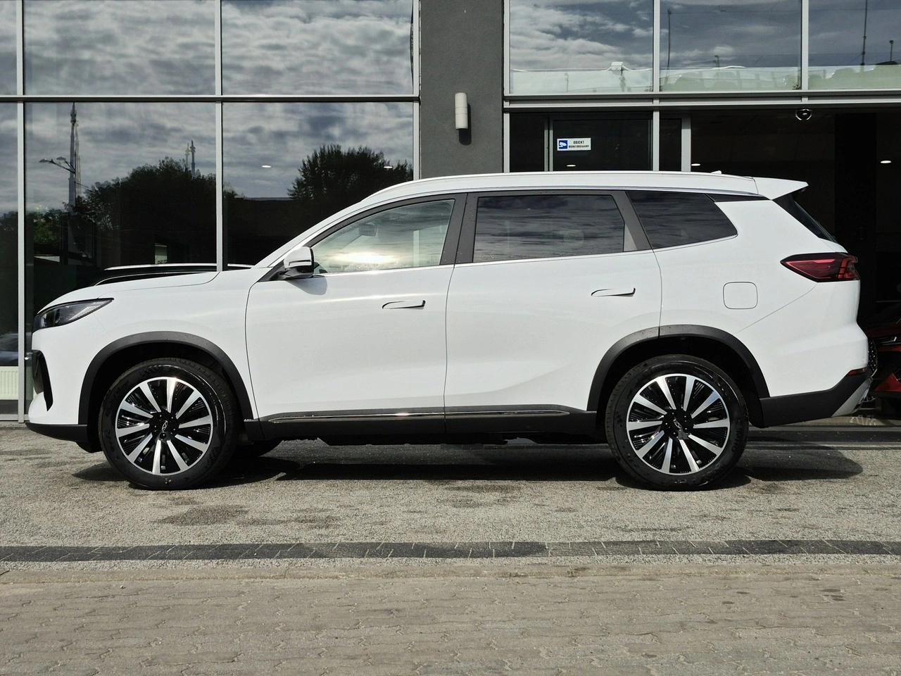 Chery Tiggo 8 - Zdjęcie 5