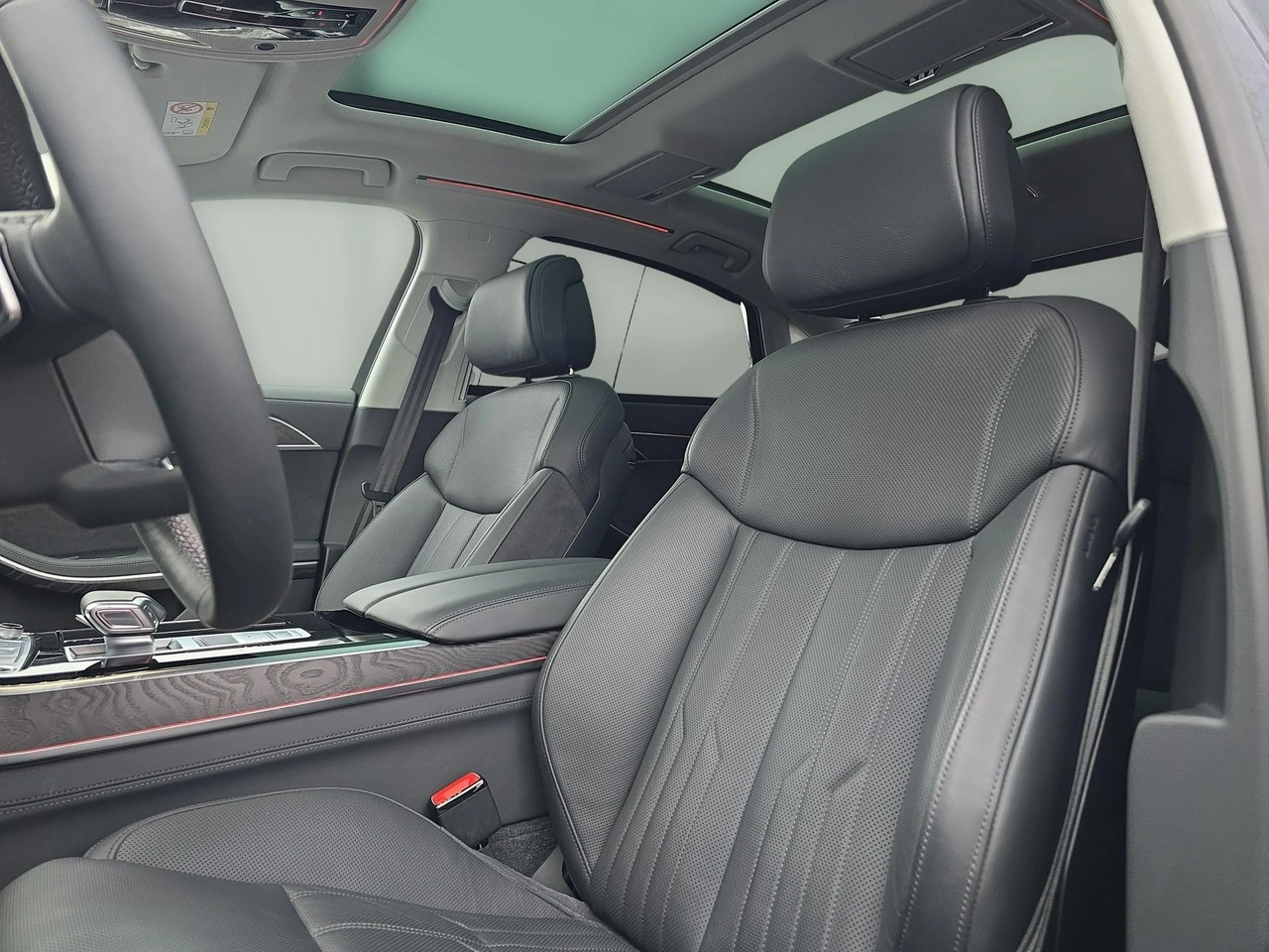 Audi A8 - Zdjęcie 19
