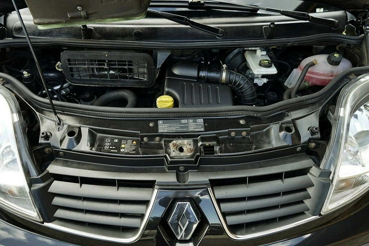 Renault Trafic - Zdjęcie 12
