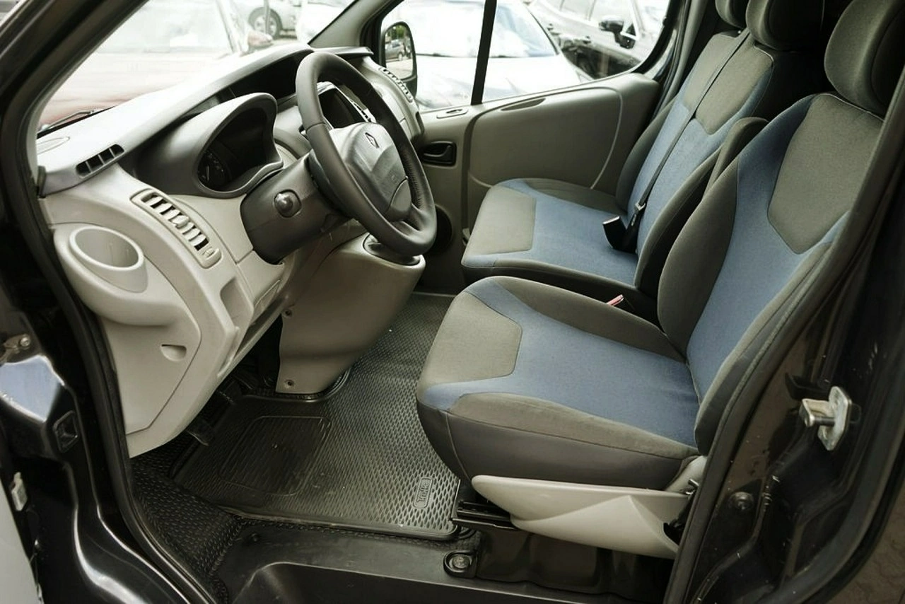 Renault Trafic - Zdjęcie 14