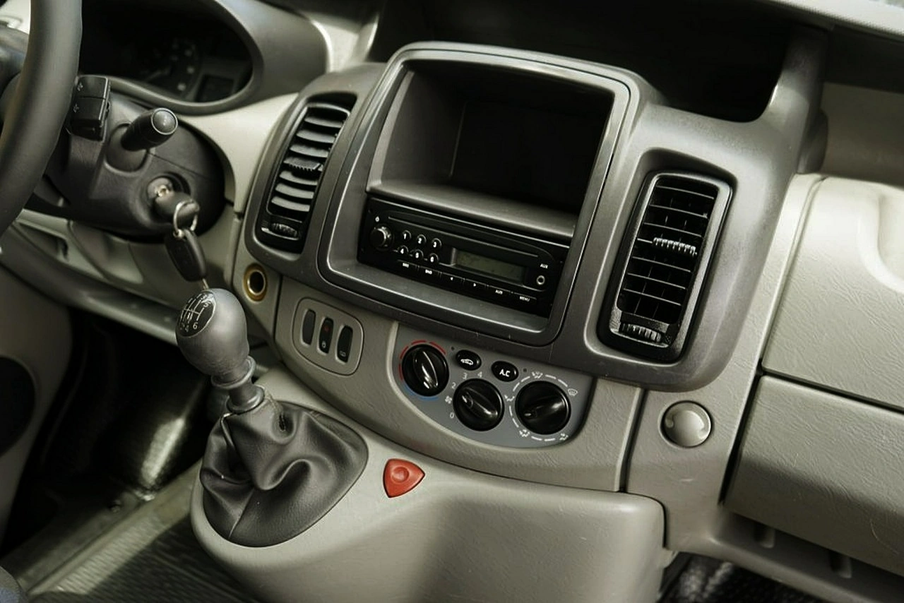 Renault Trafic - Zdjęcie 20