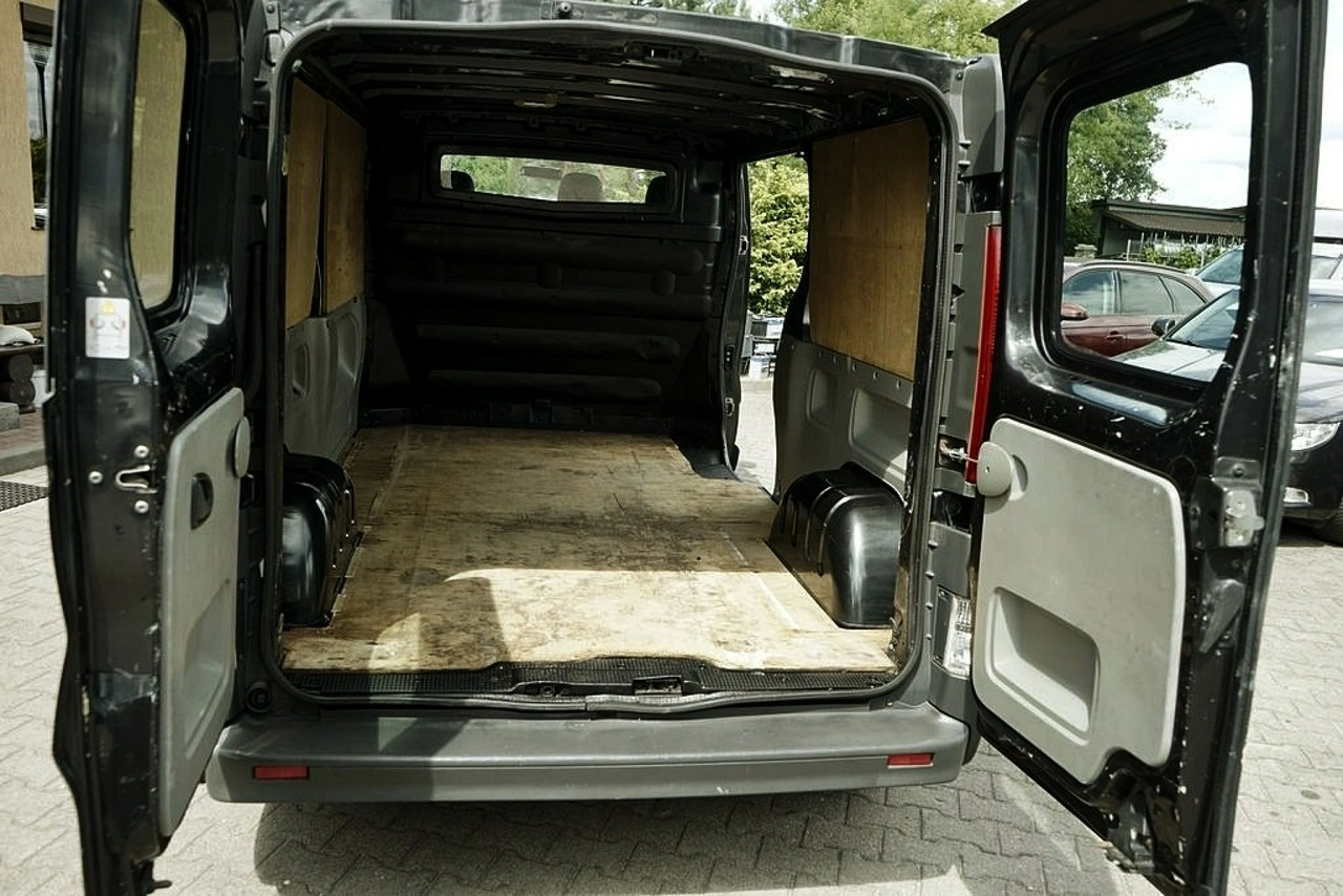 Renault Trafic - Zdjęcie 22