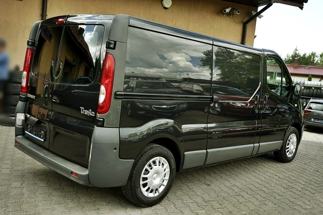 Renault Trafic - Zdjęcie 6